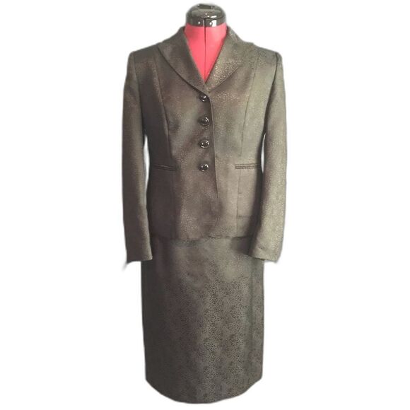 Suit Studio Skirt Suit Women's Petite Size 6P Black 2-Piece Set Blazer & Skirt - Picture 1 of 9